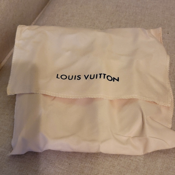 Hat - Picture 5 of 5